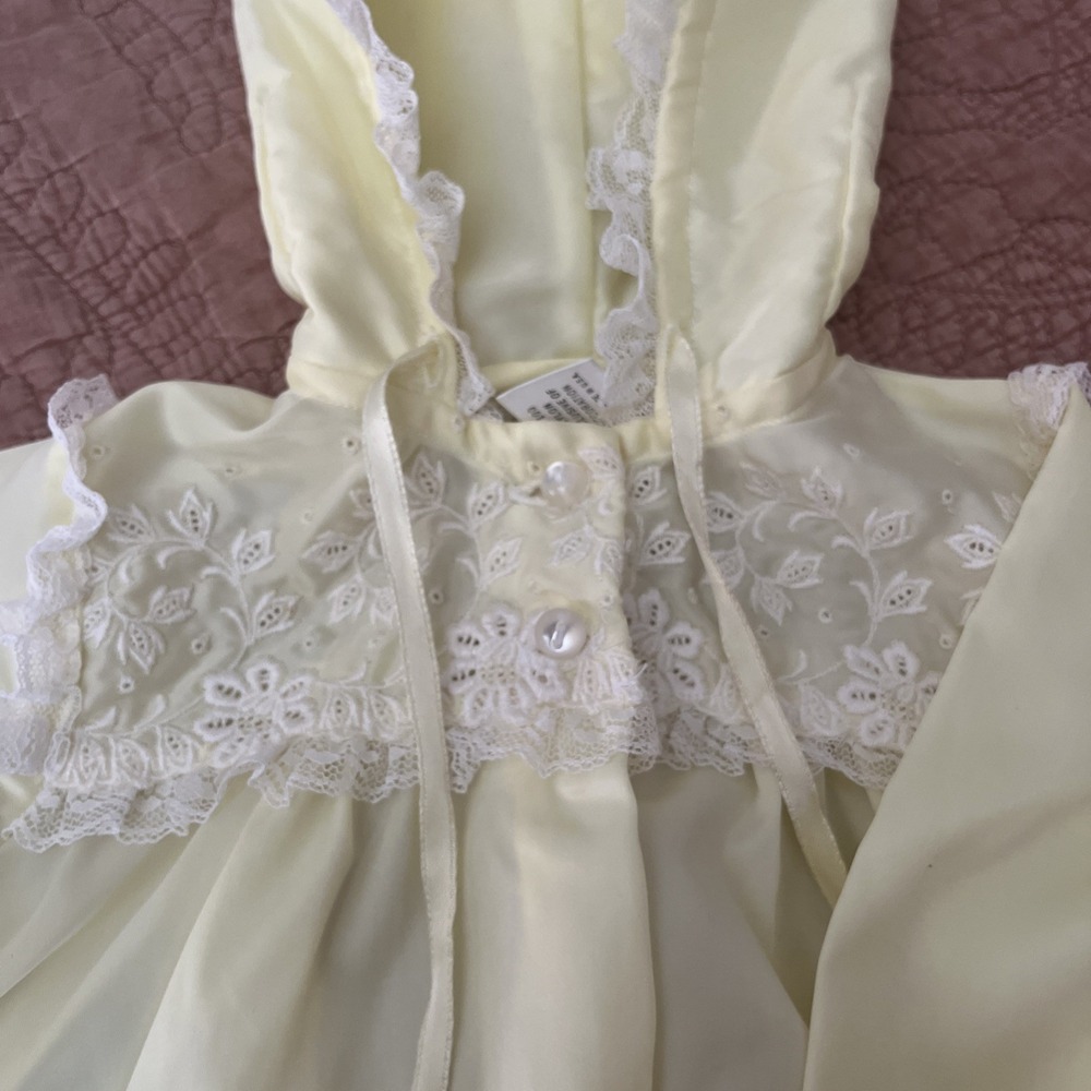 Vtg 1976 BABY DIOR Pastel Yellow Christening Baptism Gown Made In USA 0-3 Months - Picture 3 of 12
